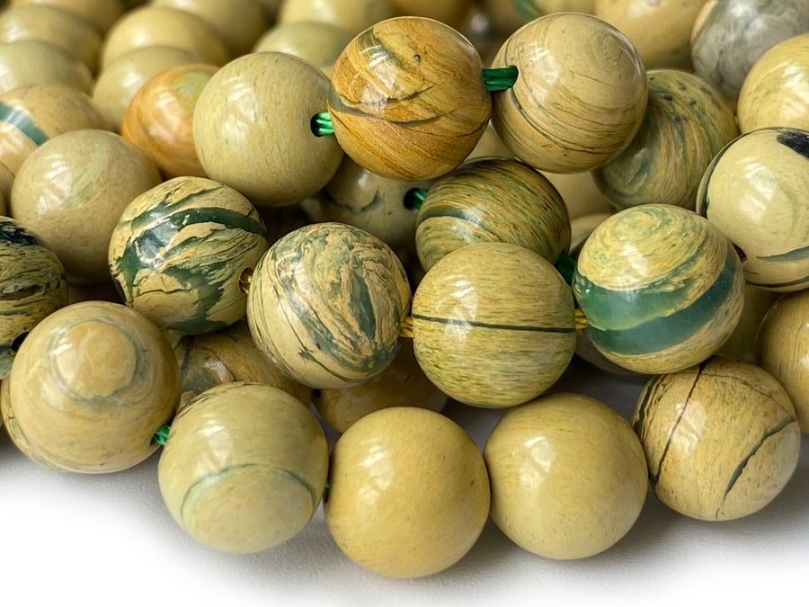 15.5“ 8mm Natural genuine yellow Green Muscovite Round Beads