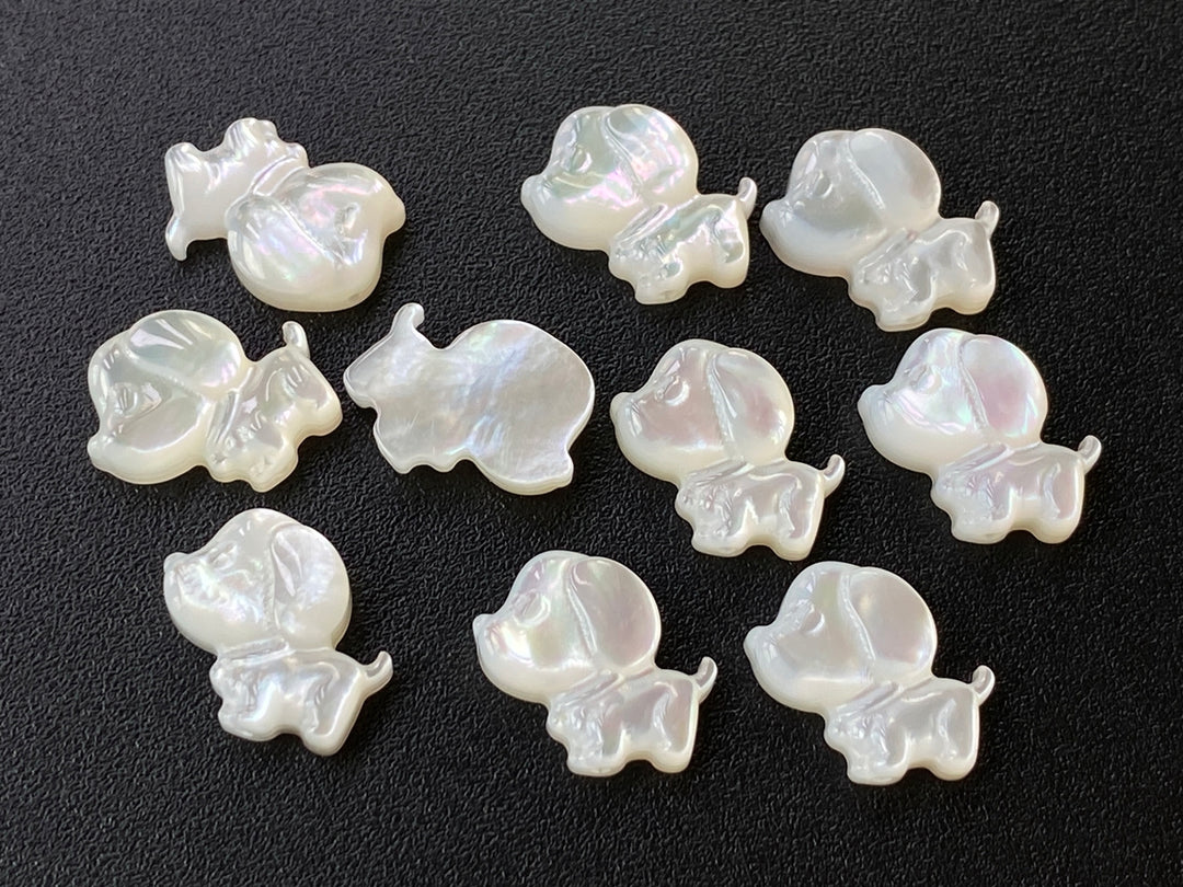 5pcs 12mm Natural white MOP little dog beads, mother of pearl dog
