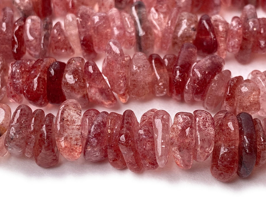 15.5" 10~15mm Natural red strawberry quartz tumbled chips beads strand