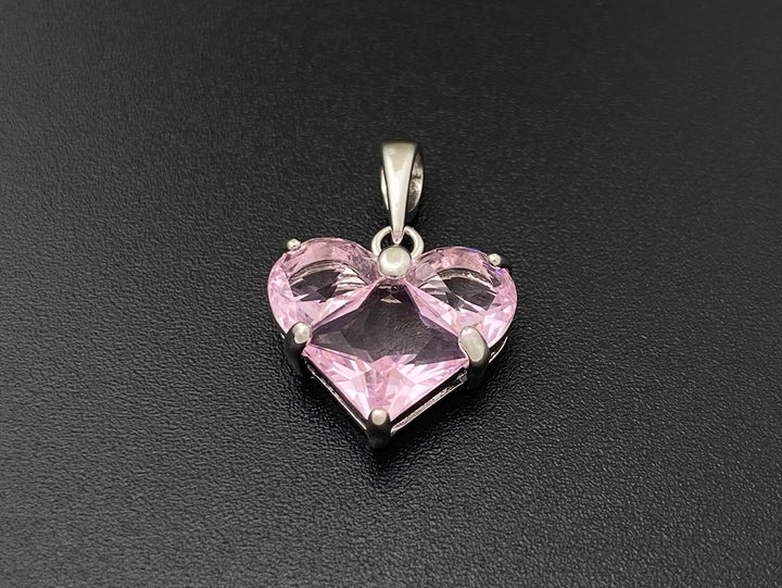 2PCS 14mm silver plated brass heart charms pendant, pink zircon heart