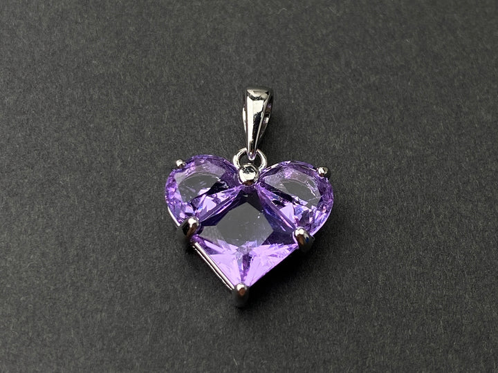2PCS 14mm purple CZ heart, silver Plated brass heart charms pendant