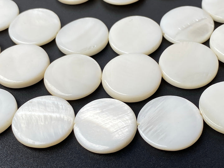 15.5" 20mm natural white shell round coin beads strands