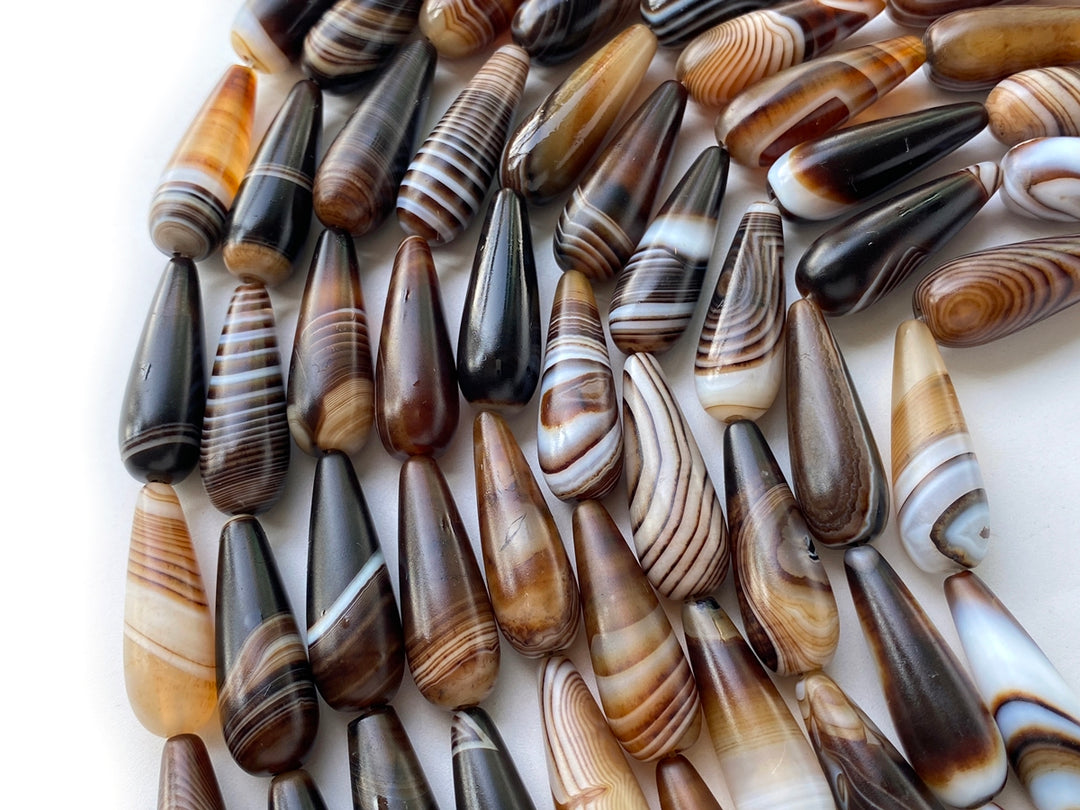 15.25" 10x30mm matte/frosted brown stripe agate teardrop beads