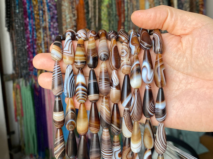 15.25" 10x30mm matte/frosted brown stripe agate teardrop beads