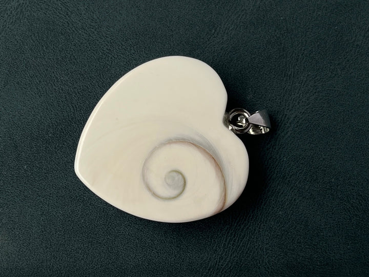 1PC 30~40mm Sun shell fossil heart pendant, solar spiral shell