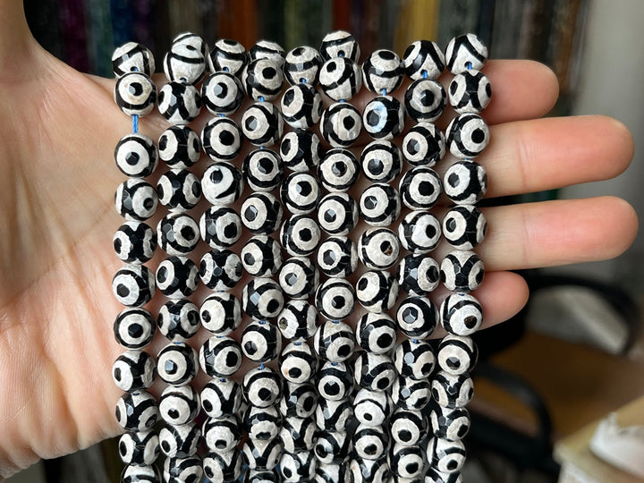 14.5" 8mm/10mm Black Bulk Tibetan Dzi agate round faceted beads, Eye