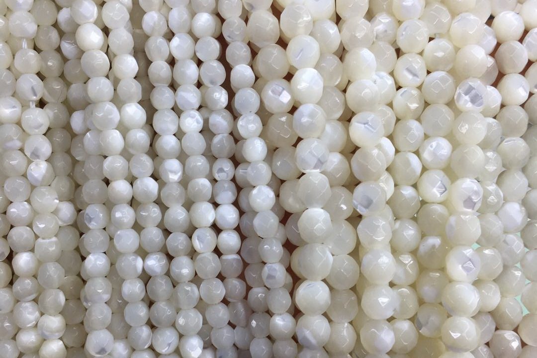 White MOP - Round- beads supplier
