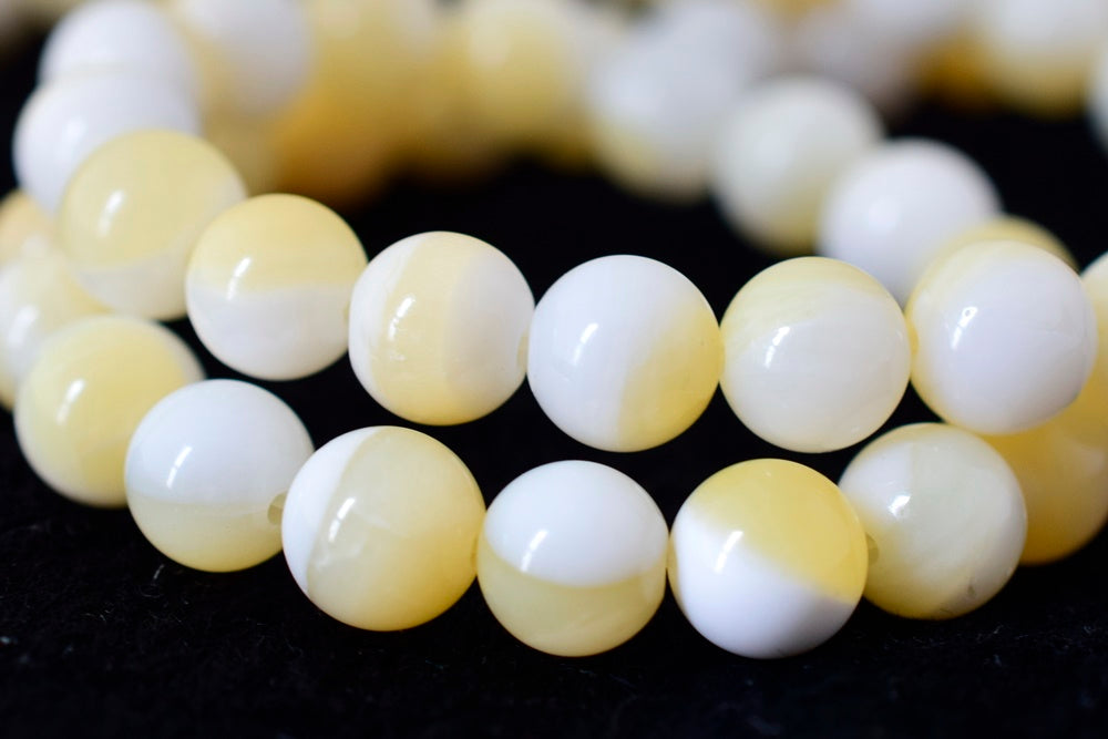 15.5" Natural half yellow shell round beads 6mm/8mm