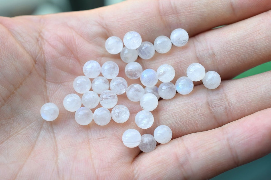 2PCS 6mm AA Natural Blue white Moonstone round undrilled single Sphere beads