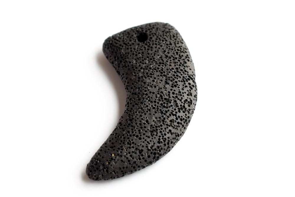 4PCS 38x70mm black Lava horn Gemstone pendant
