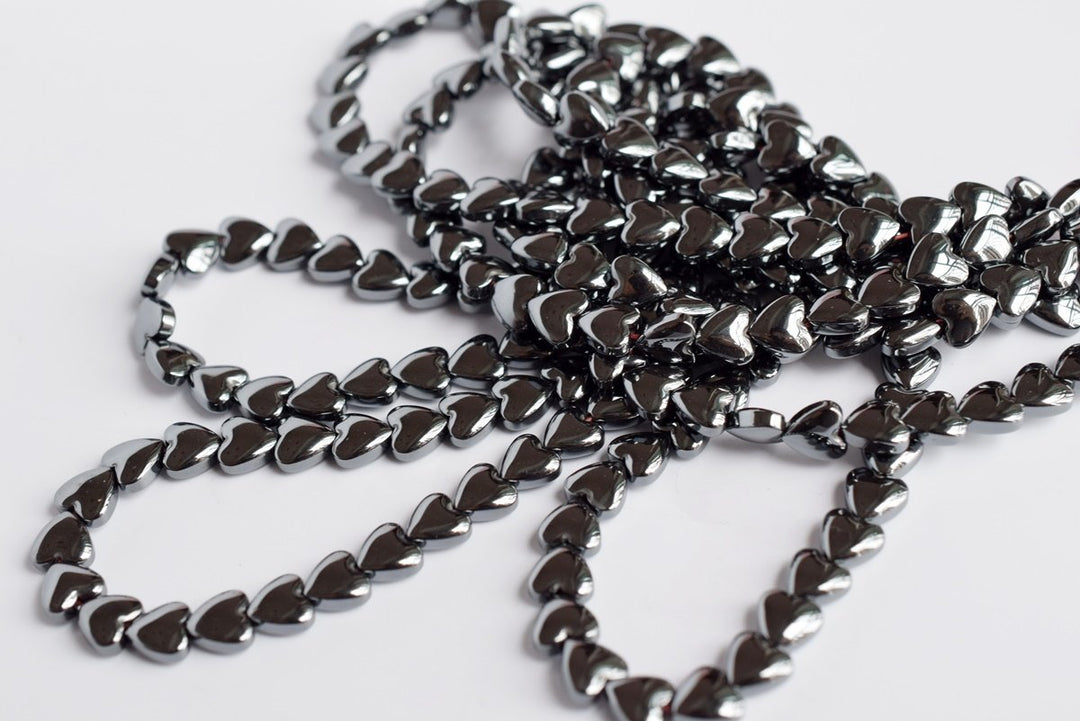 15.5" 6mm Noir Black Hematite stone heart shape beads