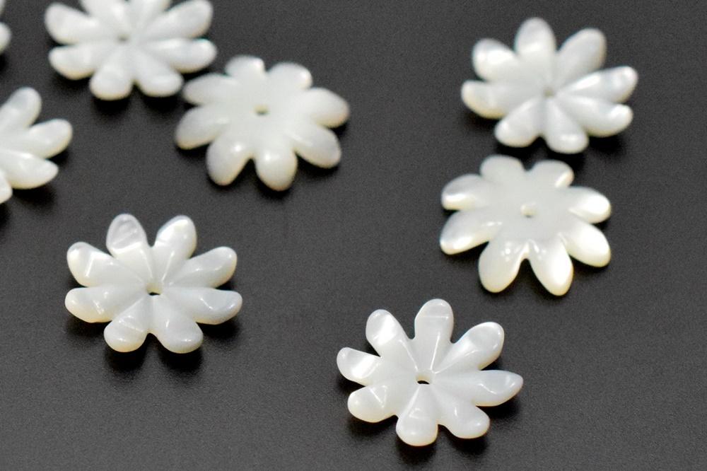 10PCS 10mm Natural white MOP 8 petal flower,mother of pearl,sun flower