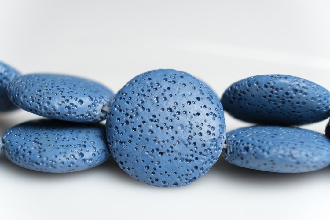 15.5" 20mm/25mm/30mm blue Lava coin Gemstone pendant