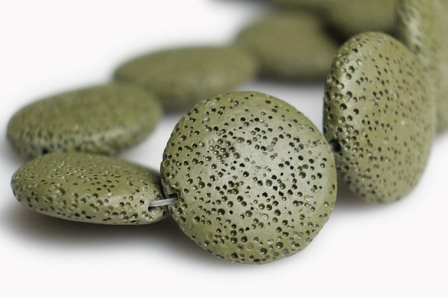 15.5" 20mm/25mm/30mm green Lava coin Gemstone pendant