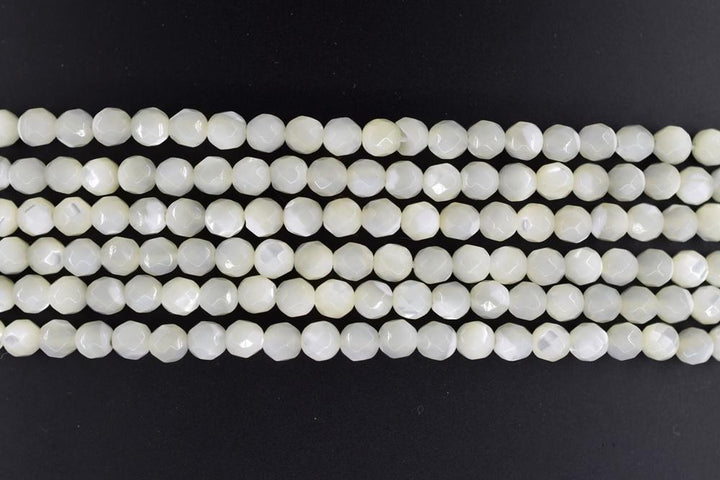 15.5“ 4mm Natural white MOP round faceted beads ,white mother of pearl