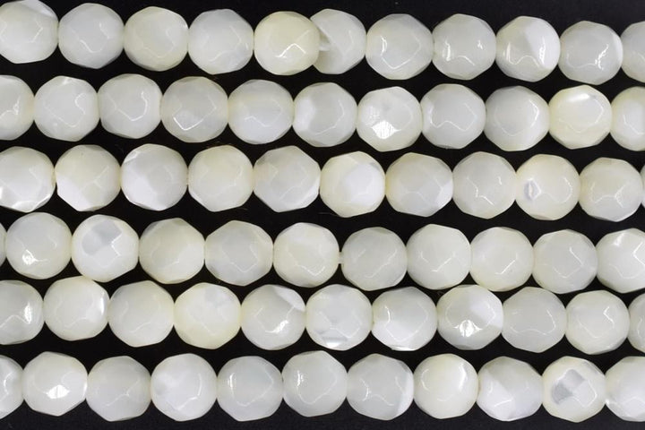 15.5“ 4mm Natural white MOP round faceted beads ,white mother of pearl