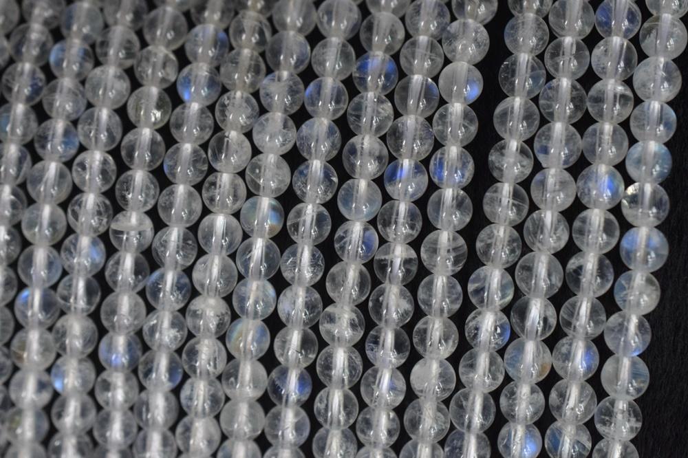 15.5" 4mm AA White blue Rainbow Moonstone round beads, moonstone with blue shinning