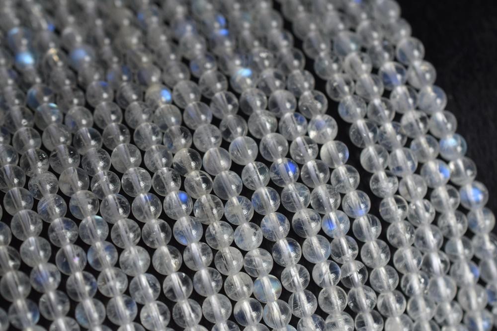 15.5" 4mm AA White blue Rainbow Moonstone round beads, moonstone with blue shinning
