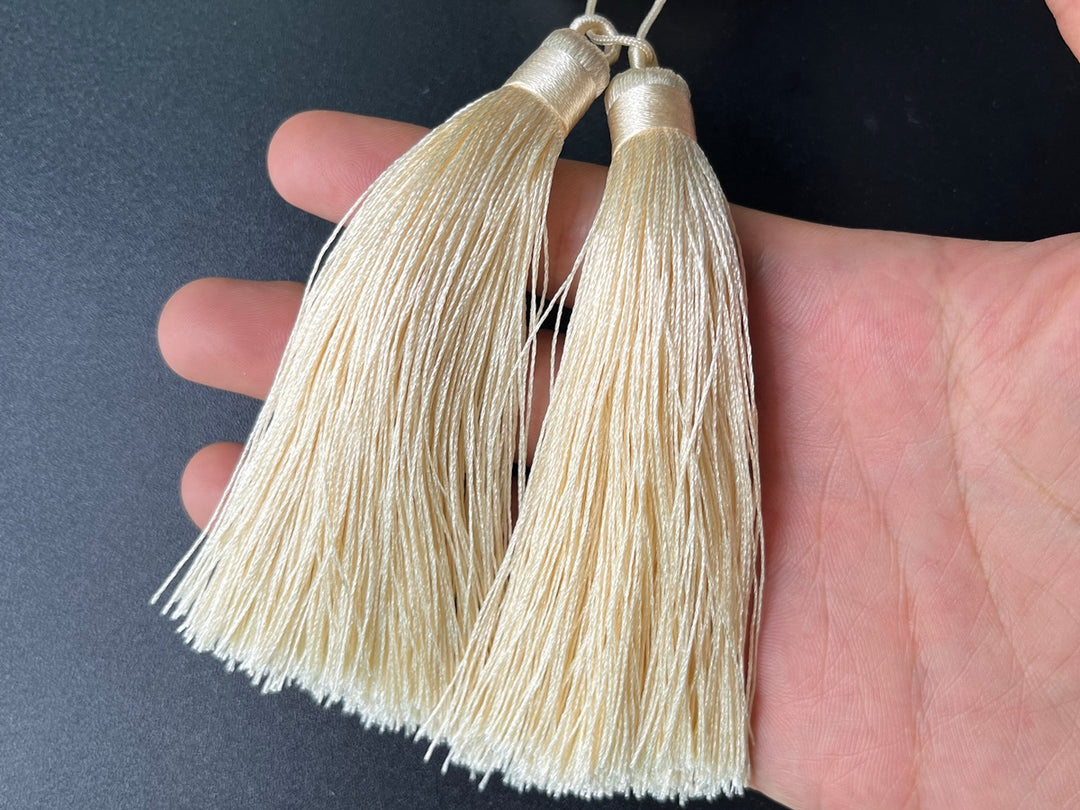 2PCS 10cm pale Ivory beige Handmade silky Thread Tassels