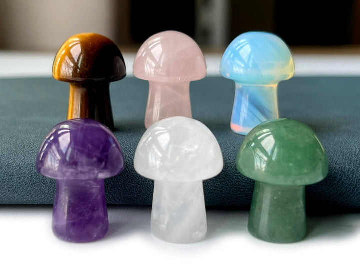20mm Gemstones Crystal Mushroom Carving Figurines, Healing stone