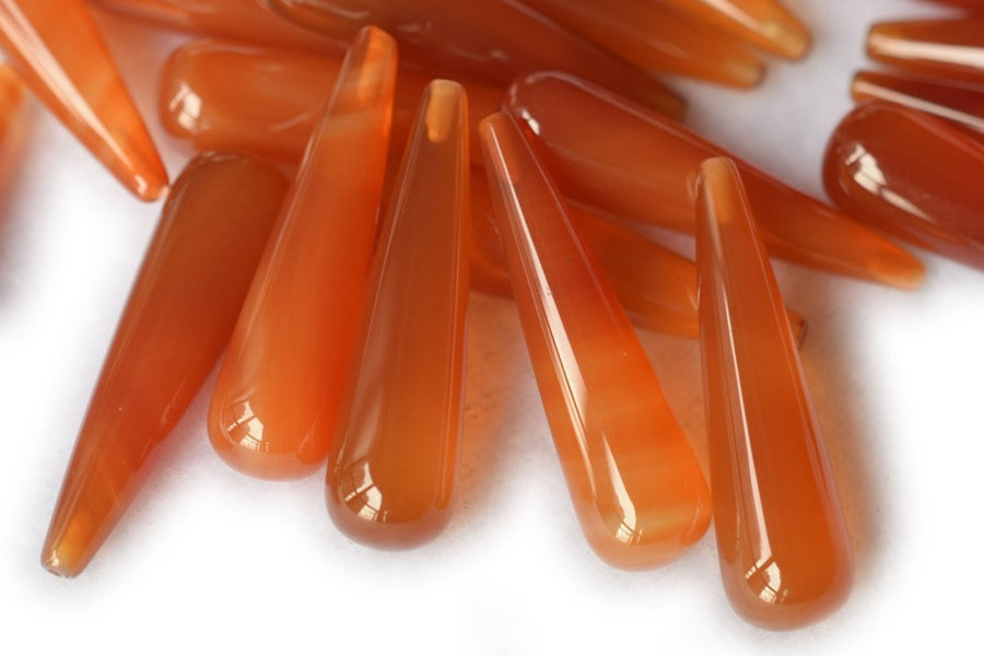 1 pair 8x30mm Carnelian long teardrop beads pendant, half hole
