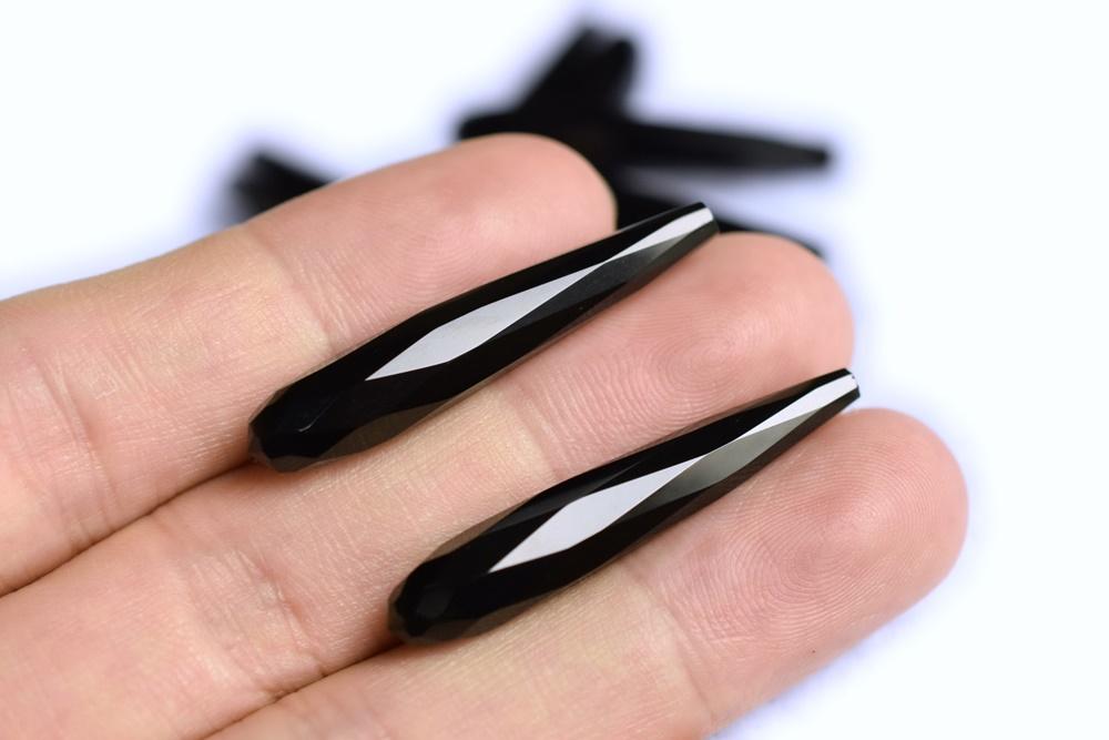 Black agate teardrop beads