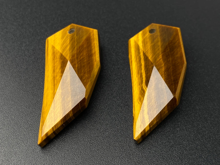 1PC 42x17mm AAA Natural yellow tiger eye faceted tiger tooth pendant