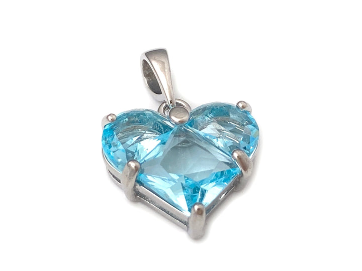 2PCS 14mm light blue CZ heart, Silver Color Plated brass heart charms pendant