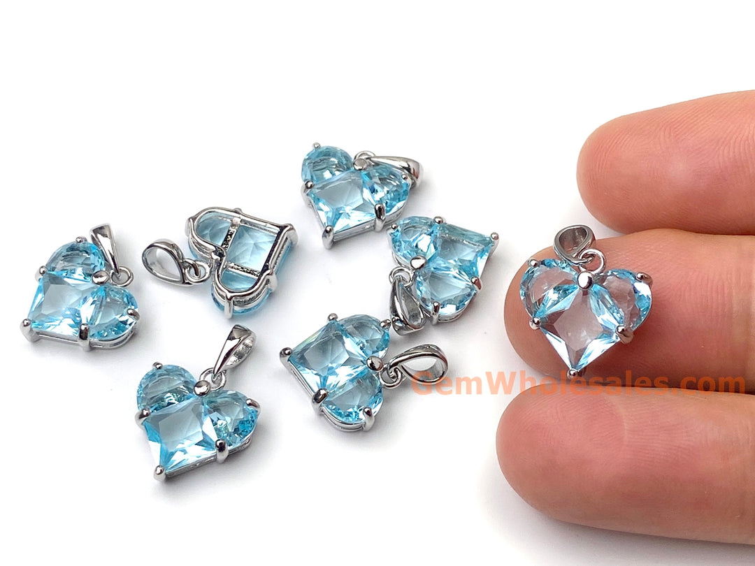 2PCS 14mm light blue CZ heart, Silver Color Plated brass heart charms pendant