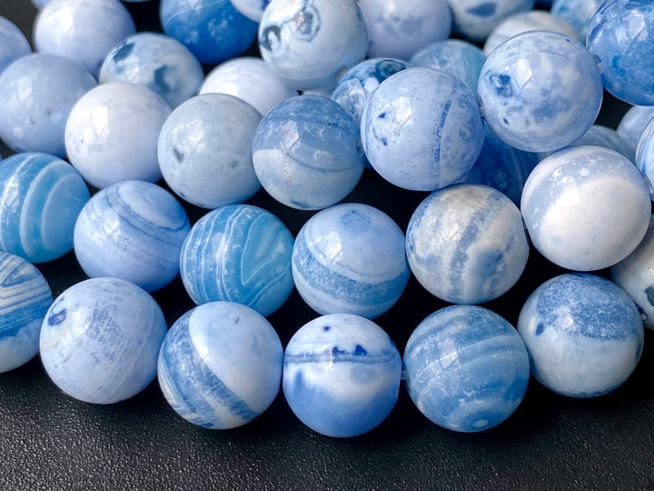 10mm white blue Dream Fire agate round beads, 15"