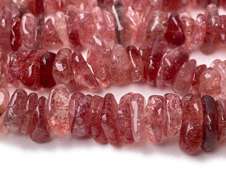 15.5" 10~15mm Natural red strawberry quartz tumbled chips beads strand