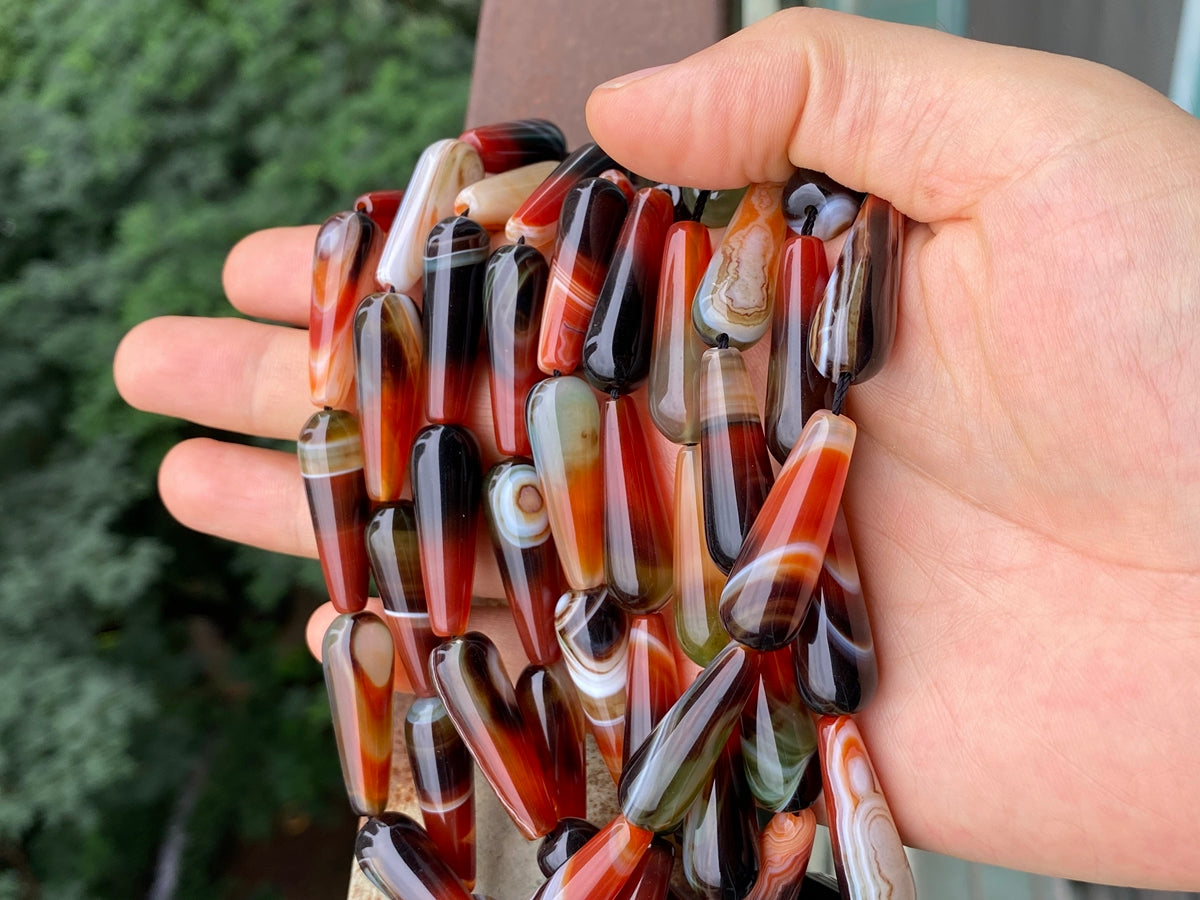 15.5" 10x30mm Green red brown stripe agate teardrop beads