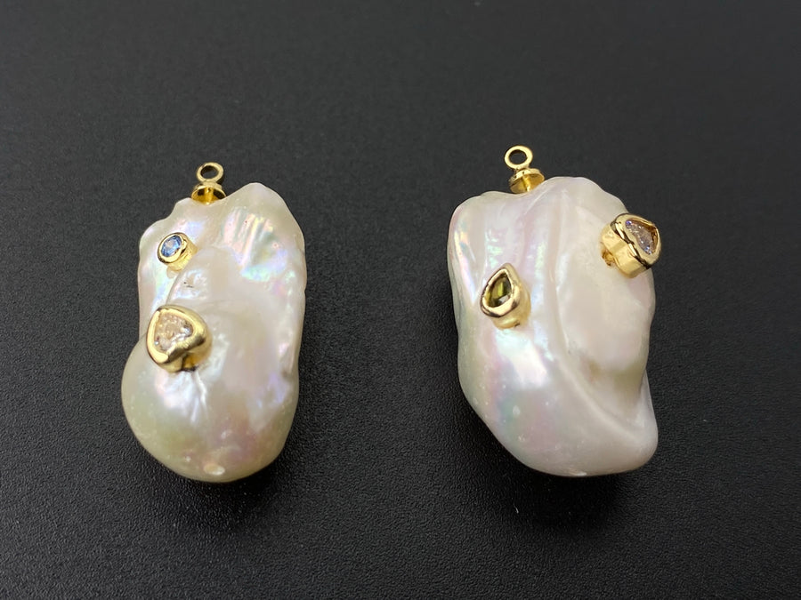 14x22mm white baroque pearl nugget beads pendant, 2 inlaid zirconia, 1PC