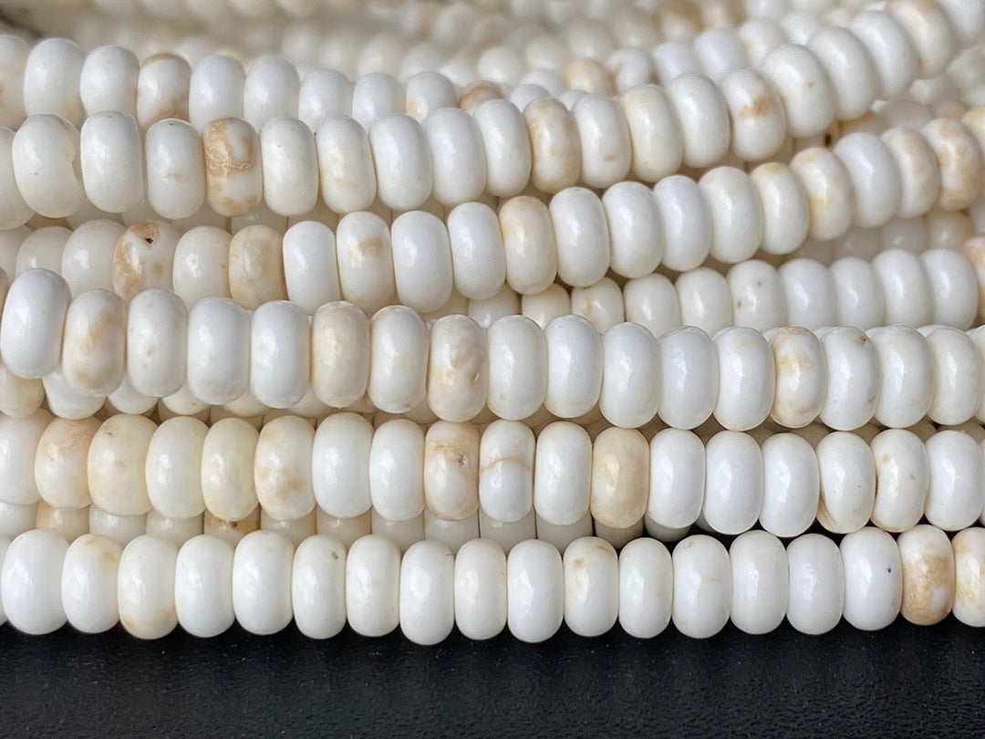 15.5" 2x4mm Cream White howlite roundel/rondelle beads