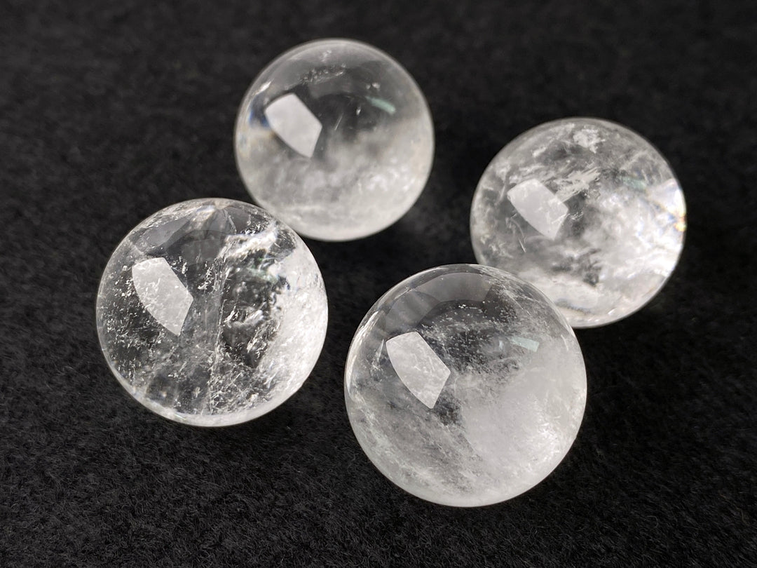 20mm Natural rock quartz sphere, undrilled crystal ball