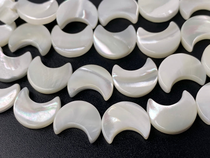 15.5" 14x16mm Natural white MOP moon, white mother of pearl