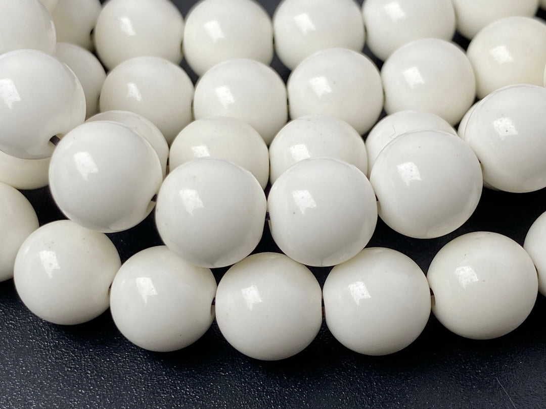15.5" 8mm white Oxide Stone Round beads