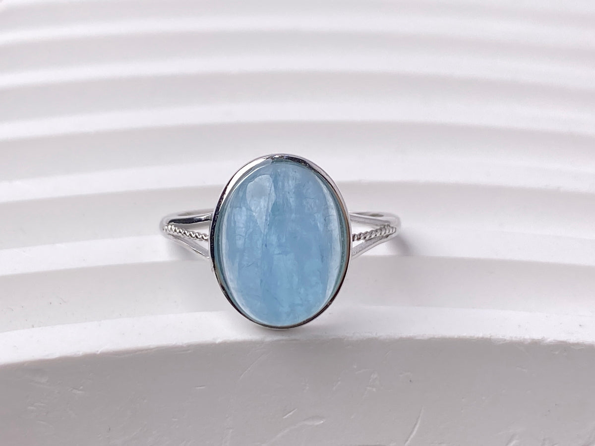 925 sterling silver rings with oval Natural aquamarine cabochon stone