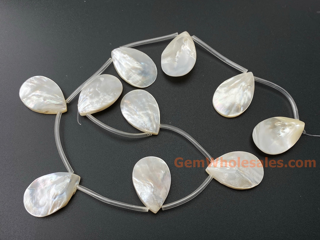 Natural white mother of pearl MOP 20x30mm teardrop beads, 15.5"
