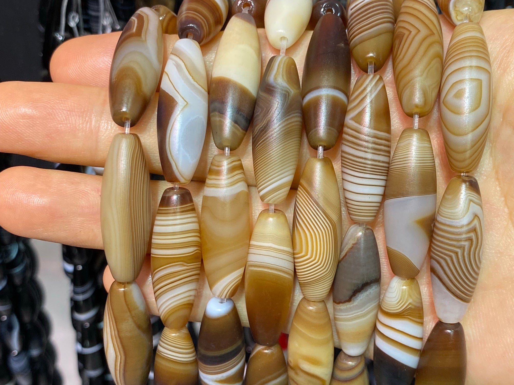 15" 10x30mm matte/frosted brown stripe Agate oval/rice beads