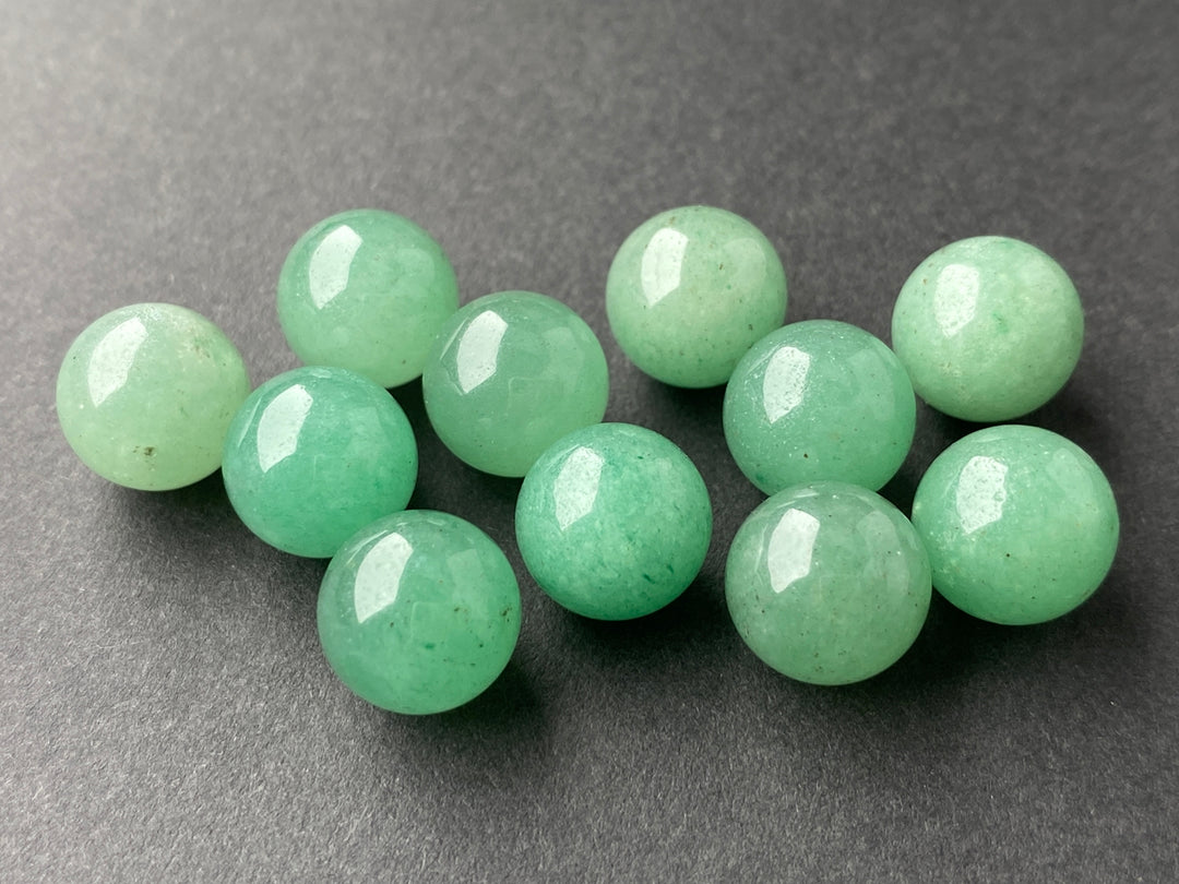 10mm green aventurine undrilled beads
