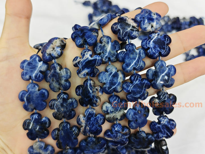 15.5" 15mm/20mm natural Sodalite stone flower beads