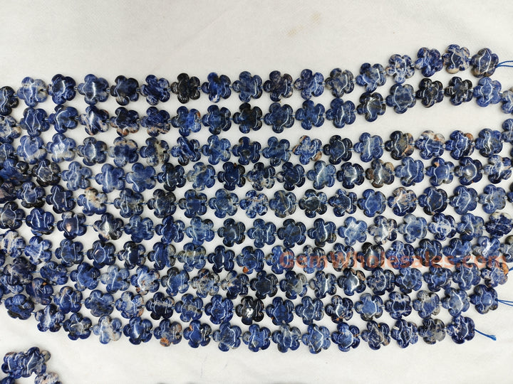 15.5" 15mm/20mm natural Sodalite stone flower beads