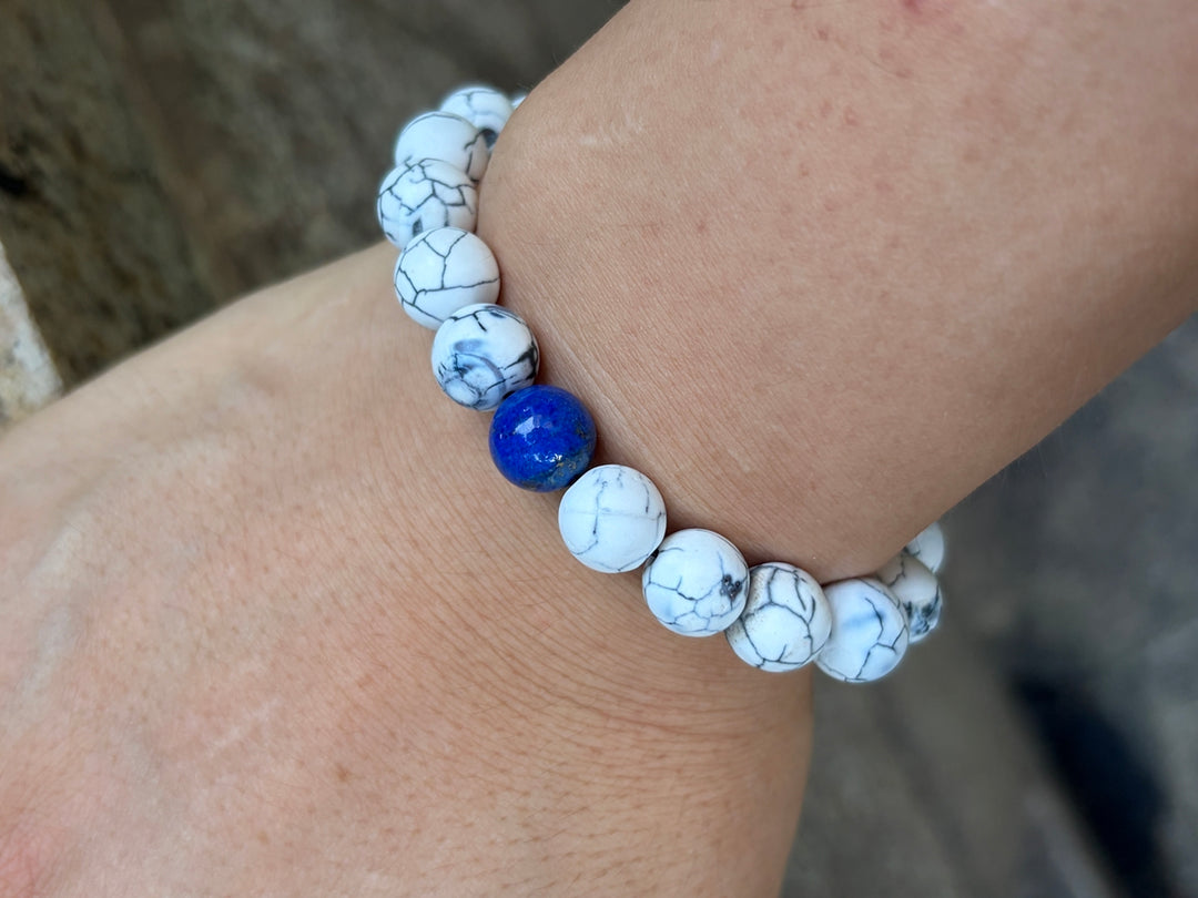 8" White fire Agate 10mm round Beads Stretch Bracelet, gift for him