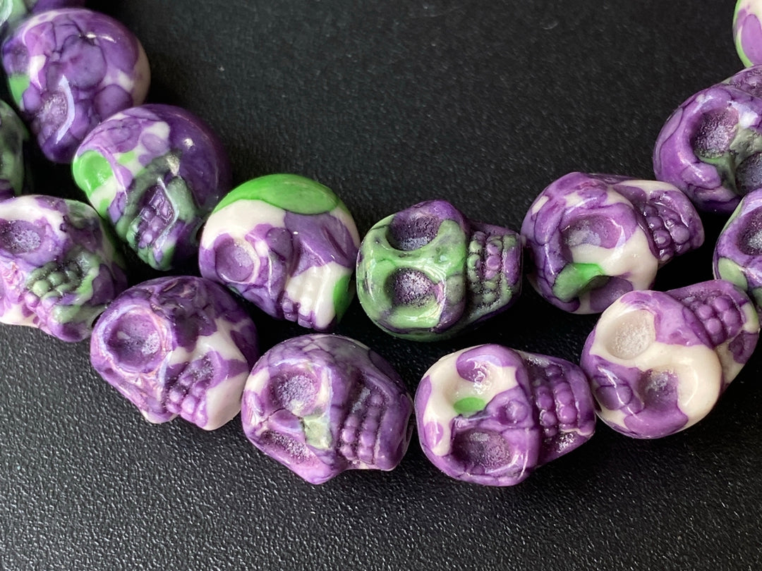 15.5" 10mm/12mm Dyed dark purple green rain flower stone skull beads