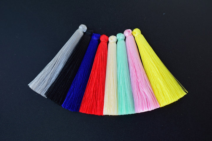 10PCS 6.5cm High Quality black Handmade silk Thread Tassels