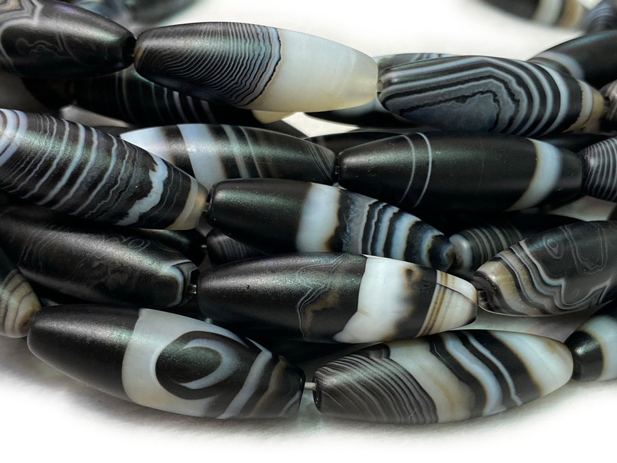 15" 10x30mm matte/frosted black stripe Agate oval/rice beads