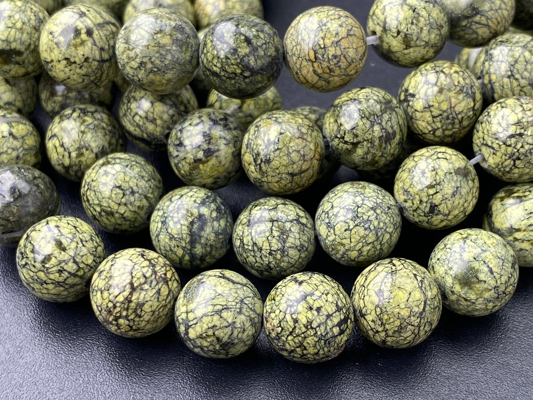 15" 8mm Natural light green Snowflake Obsidian round beads