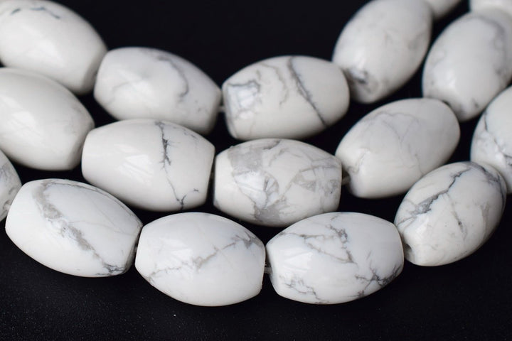 16" 13x18mm Natural white howlite drum beads, white howlite 13x18mm barrel beads
