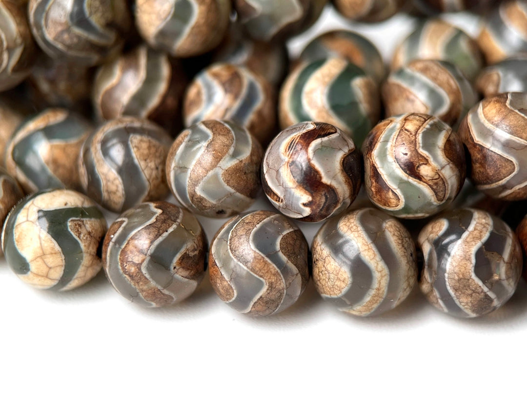 14" 8mm Antique Green Tibetan Dzi agate round beads